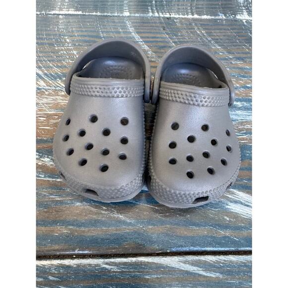 Crocs, Gray,  Kids/Toddler shoes, size 5 - Picture 4 of 6